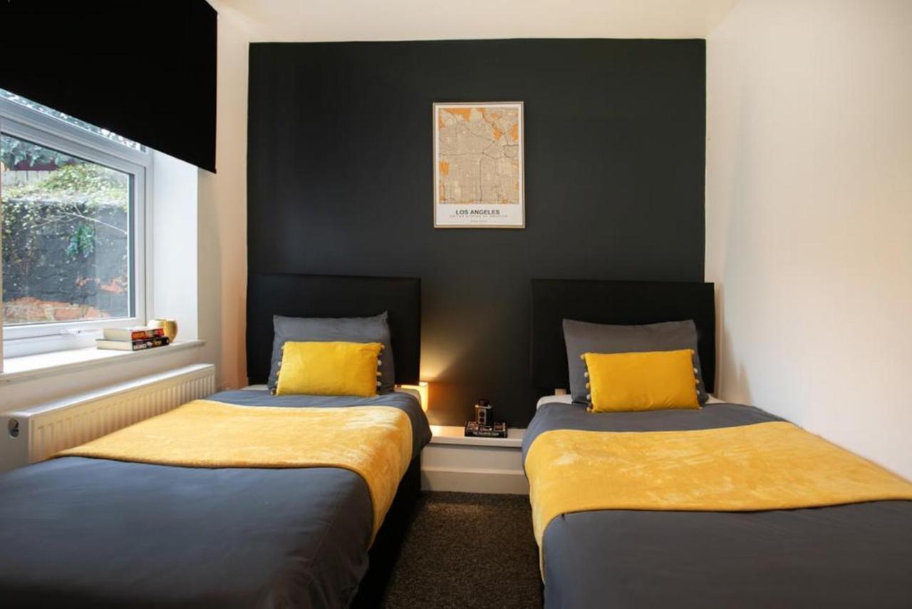 Spacious 2 Bedroom Apartments - 5 Mins From Qmc, Universities And City Centre! Nottingham Eksteriør billede